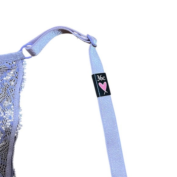 Victoria's Secret Lace Push-Up Bra - 36c - NWOT - Picture 4 of 5